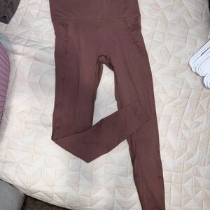 Size xs bombshell leggings